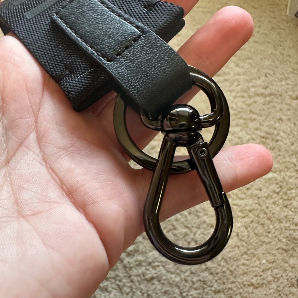 Lululemon Black Keychain Strap - Picture 3 of 3